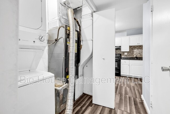 Building Photo - 4536 Reeves Pl