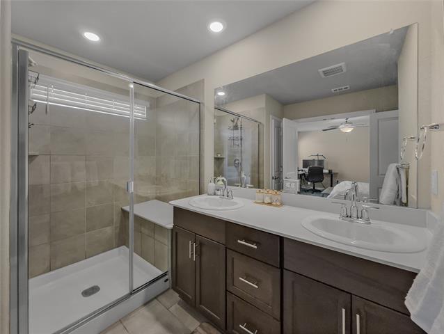 Building Photo - 2745 Acadia Dr