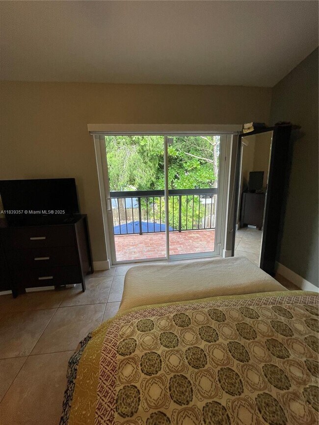 Building Photo - 7483 SW 109th Ave