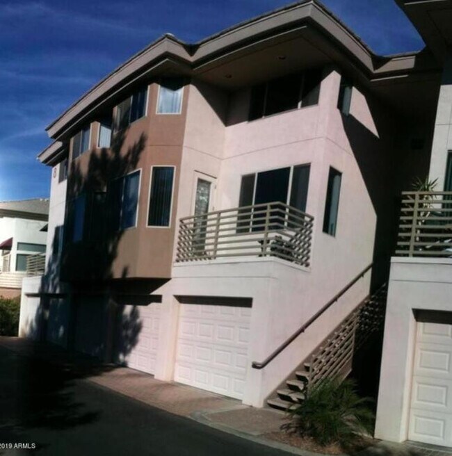 Building Photo - 4343 N 21st St