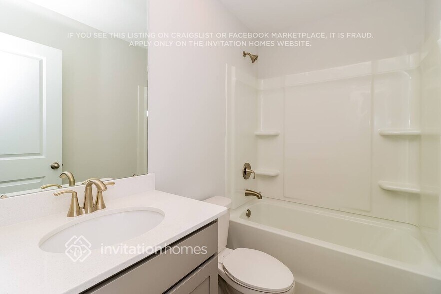 Building Photo - 2006 Commerce Dr