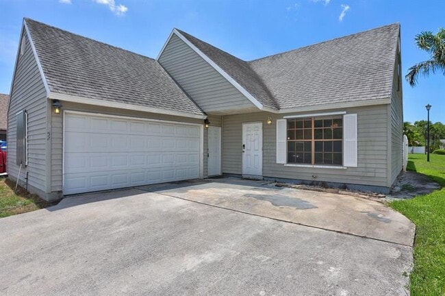 Primary Photo - 6052 Lace Wood Cir