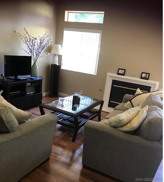 Building Photo - 7265 Calabria Ct