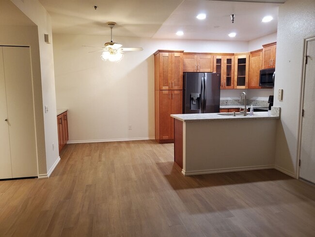 Building Photo - ALVA RD - Ground Floor 2 Bd / 2 Ba Condo in Rancho Bernardo w/ 2 Parking & Resort-like Amenities