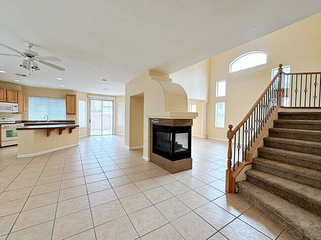 Building Photo - 4 BEDROOM HOME 3 CAR GARAGE ON A CORNER LO...