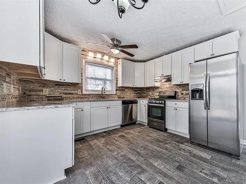 Building Photo - 1400 Boxwood Trce NW