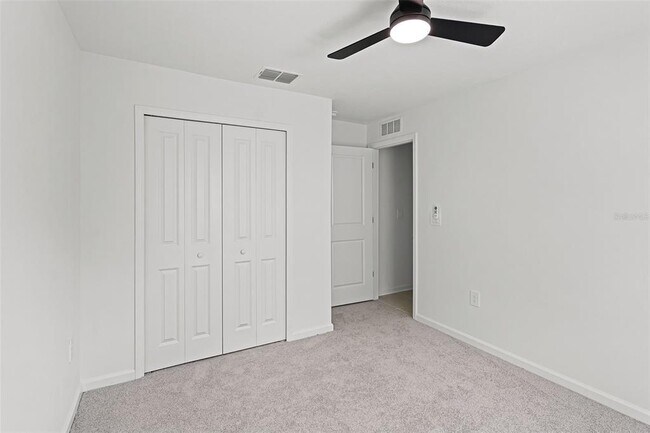 Building Photo - 1993 Sarah St