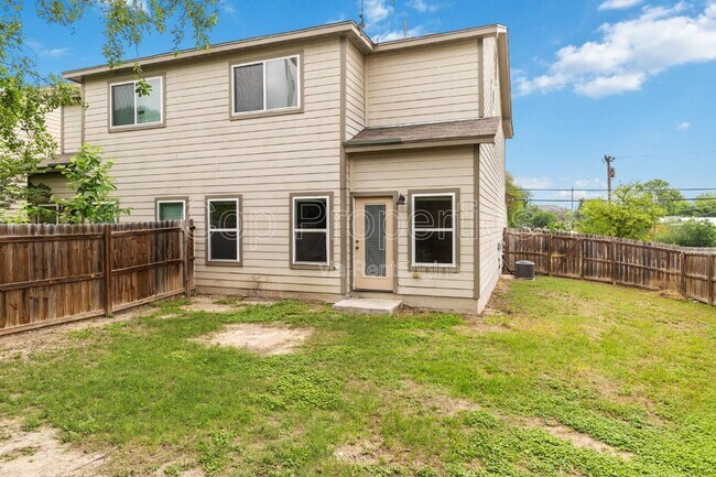 Building Photo - 11103 Belair Dr