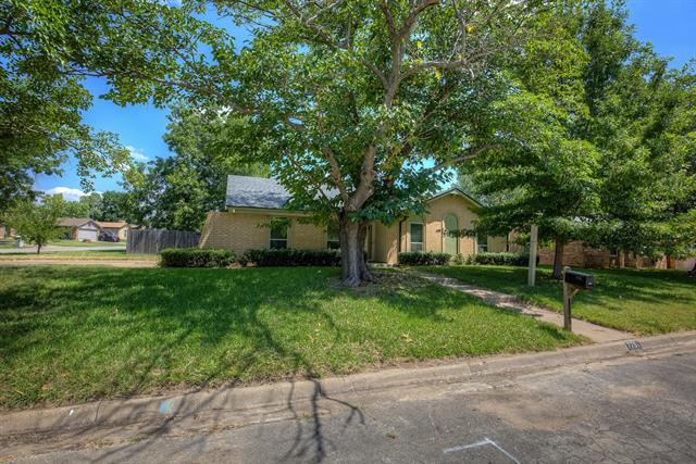 Building Photo - 7701 Cedar Park Ave