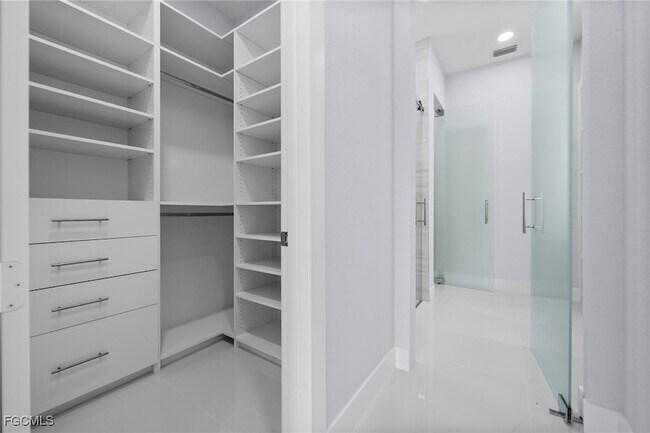 Building Photo - 3990 27th Ave NE