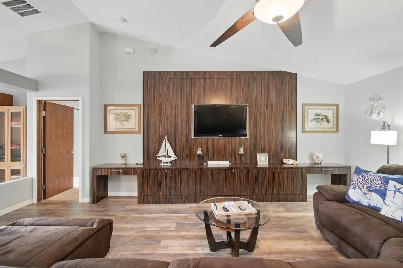 Building Photo - 9 Birch Haven Pl