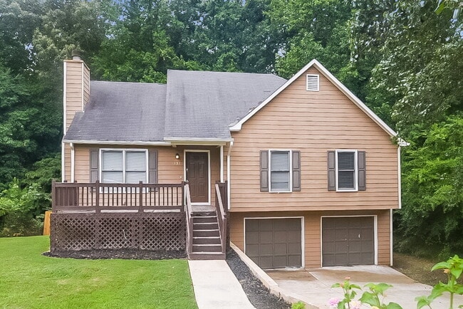 Building Photo - 131 Aztec Way SE