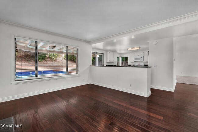 Building Photo - 2594 Ridgebrook Pl