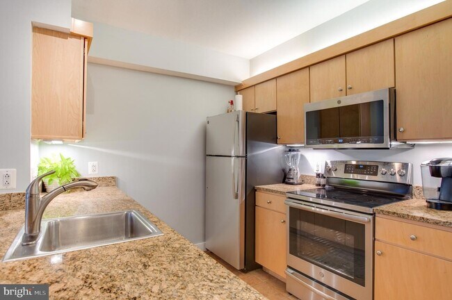 Building Photo - 631 D Street NW