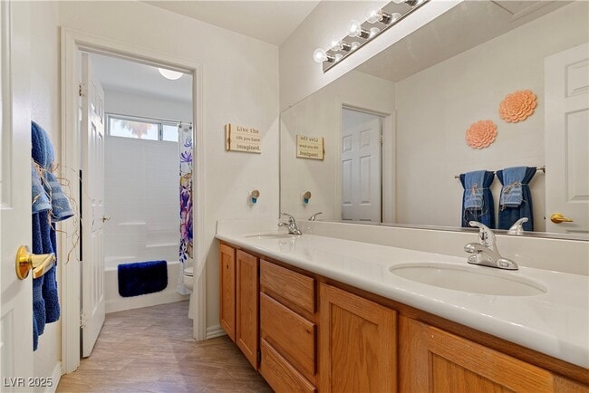 Building Photo - 1870 Desert Forest Way