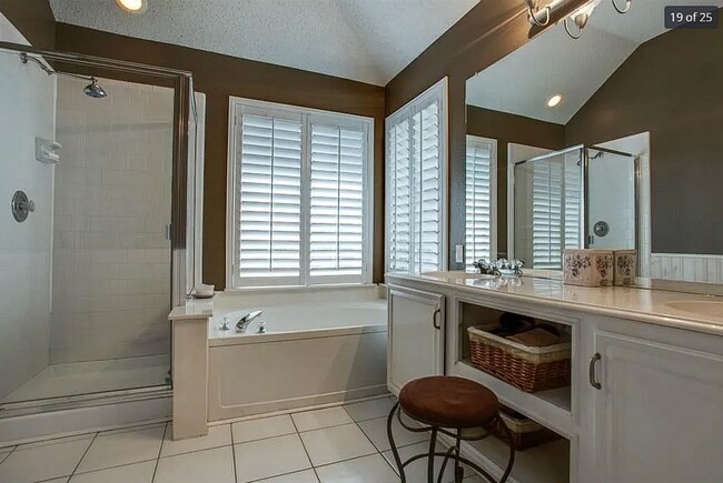 Building Photo - 4425 Forsyth Ln