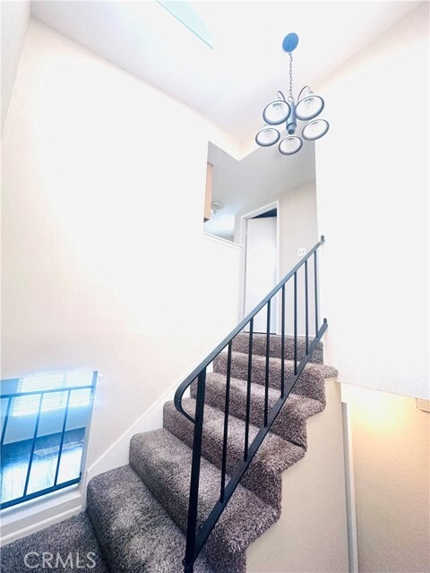 Building Photo - 9723 La Jolla Dr