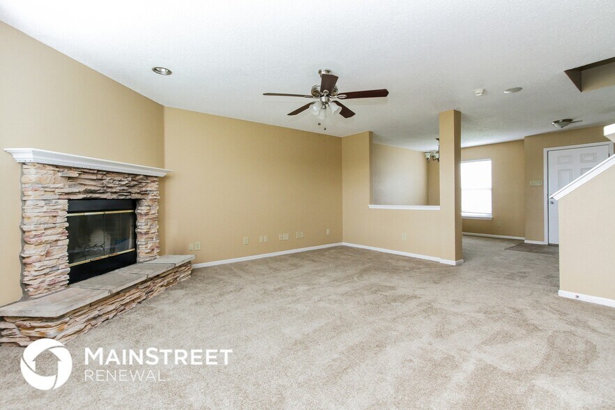 Building Photo - 8135 S Cricket Ln