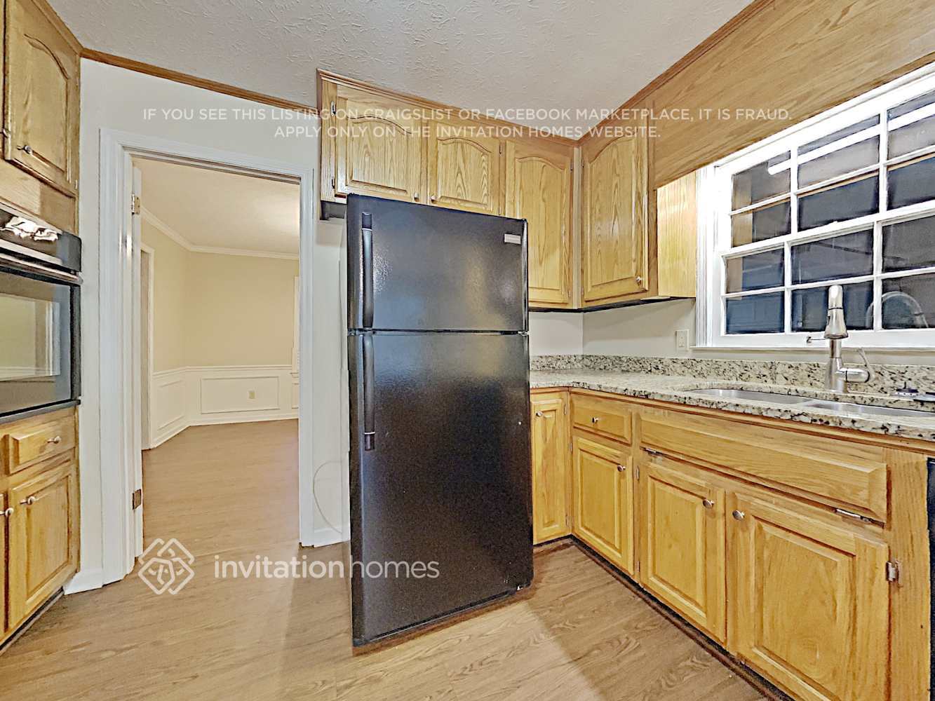 Building Photo - 3913 Plantation Dr