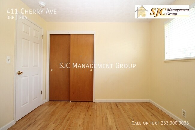 Building Photo - 411 Cherry Ave