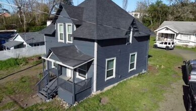 Building Photo - CKJ01