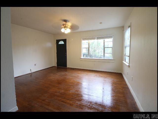 Building Photo - 5919 Woodlawn Dr