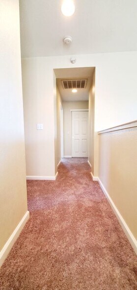 Building Photo - 1618 Fontanella Way