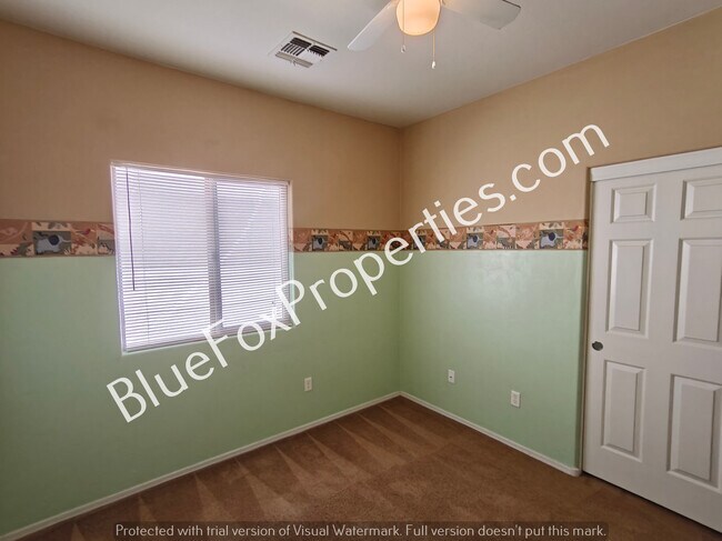 Building Photo - 21184 E Frontier Rd