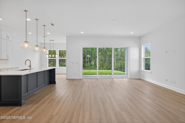 Building Photo - 713 Caiden Dr