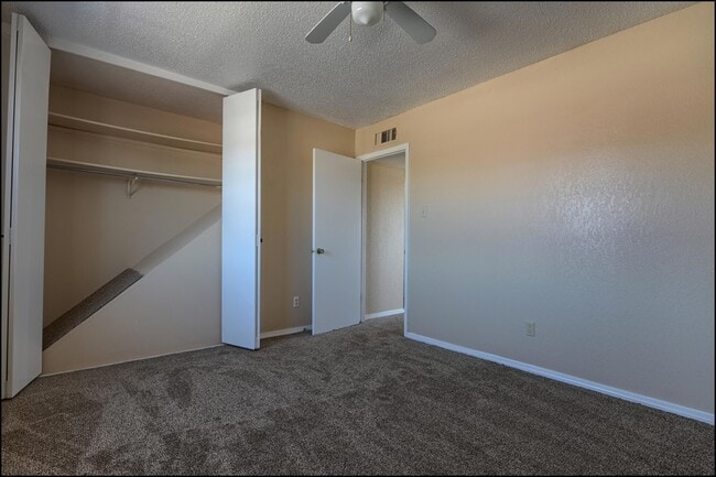 Building Photo - 6951 Alto Rey Ave