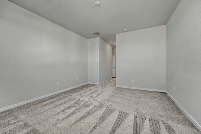 Building Photo - 13881 Bunny Hop Ln