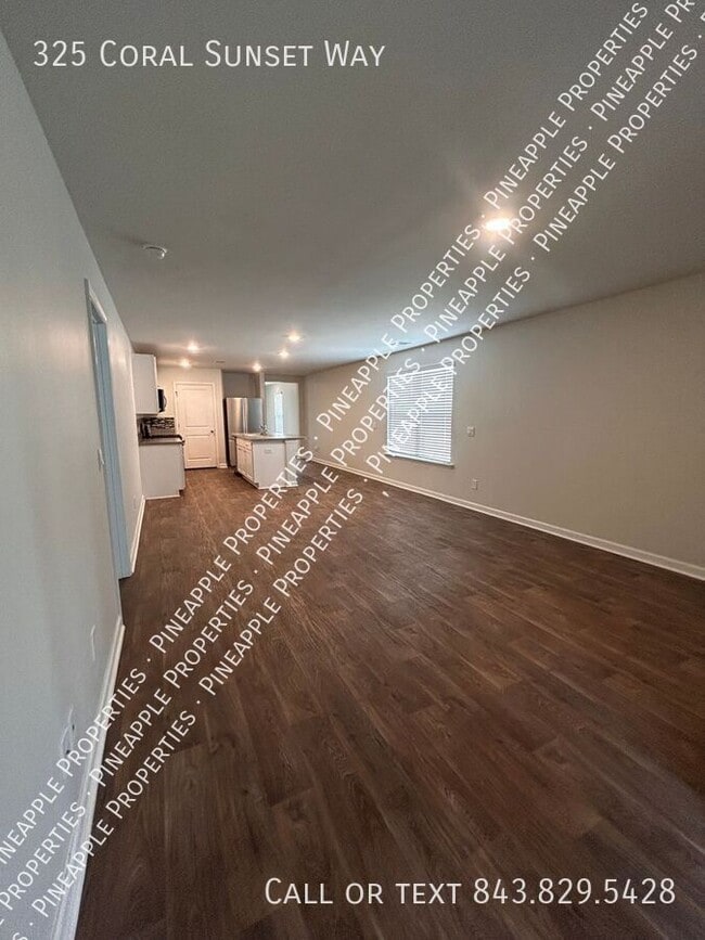 Building Photo - 325 Coral Sunset Wy