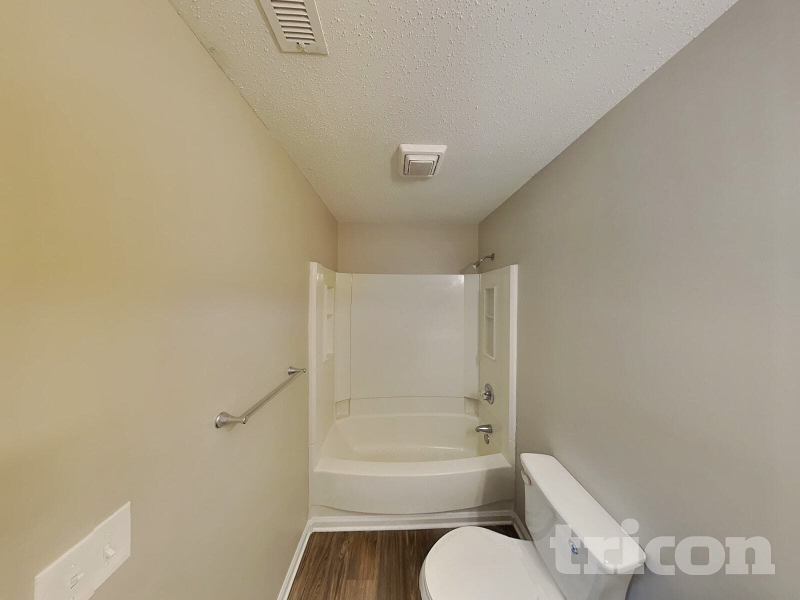 Building Photo - 1705 Glenn Meade Dr