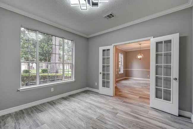 Building Photo - 182 N Millport Cir