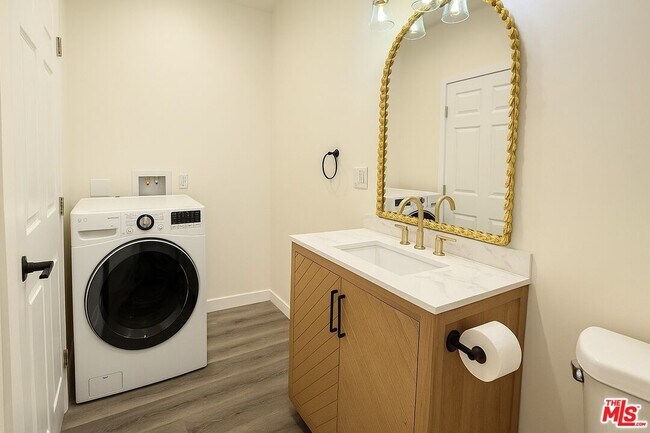 Building Photo - 19604 Monarch Ridge Dr