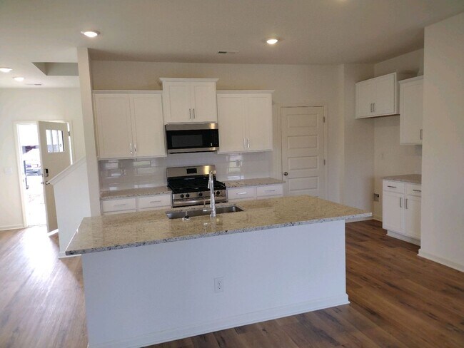 Building Photo - Brand New Construction Home for Rent – Modern Living in Kimberly