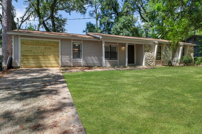 Building Photo - 2412 Talco Hills Dr