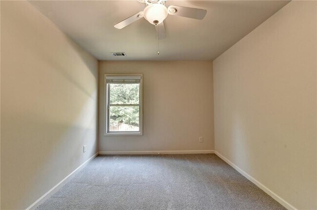 Building Photo - 1205 Apple Blossom Dr