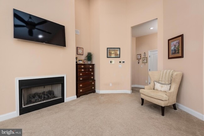 Building Photo - 2620 Love Point Rd