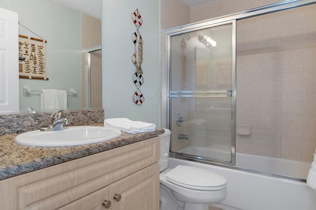 Building Photo - 4 Waterside St