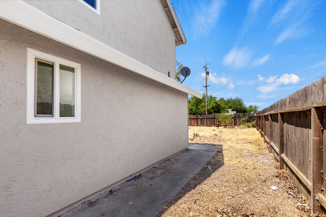 Building Photo - 8647 Cord Way
