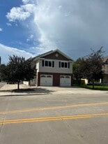 Building Photo - 224 W Loucks St