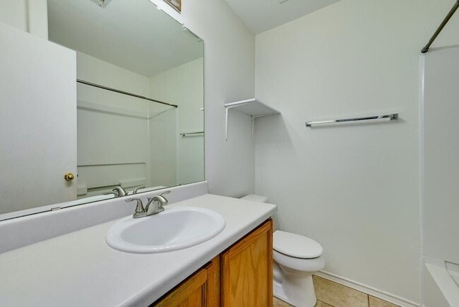 Building Photo - 308 Pheasant Ridge Dr