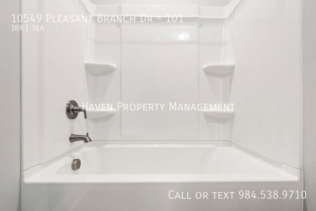 Building Photo - 10549 Pleasant Branch Dr