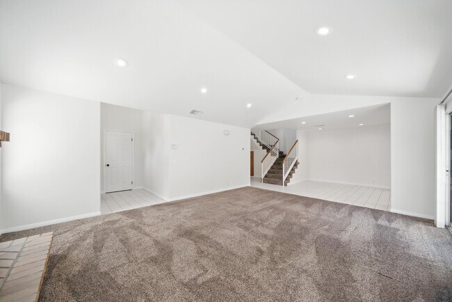 Building Photo - 357 N Pennsylvania Ave