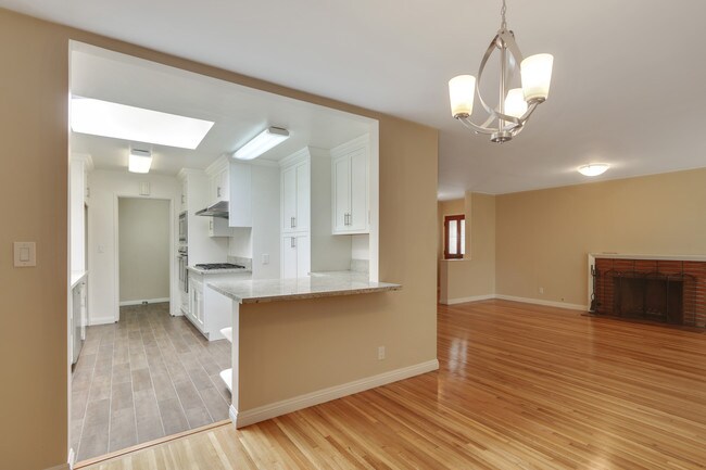 Building Photo - 8209 Tuscany Ave