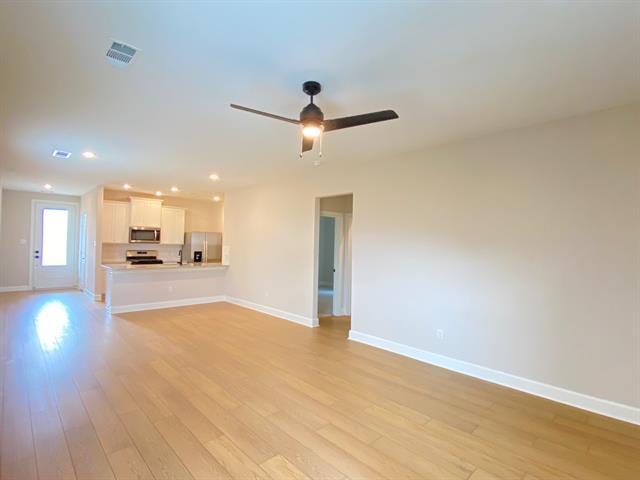 Building Photo - 1212 Ginsburg Ln