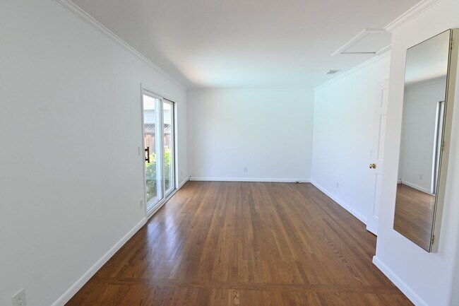 Building Photo - West SJ Beauty, Pool & Spa, 2 bed, 2 bath, 2 car garage single family home available soon!