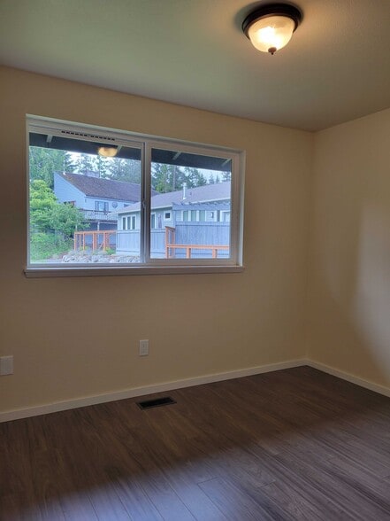 Building Photo - 163 Hurricane Ridge Dr