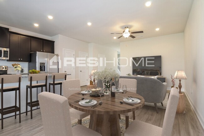 Building Photo - 1128 Simmons Bnd Ct
